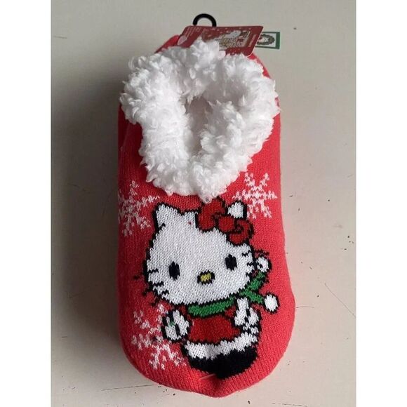 Sanrio Hello Kitty Christmas Slipper Socks Women’s Shoe Size 4-10  Faux Fur NEW - Picture 1 of 11
